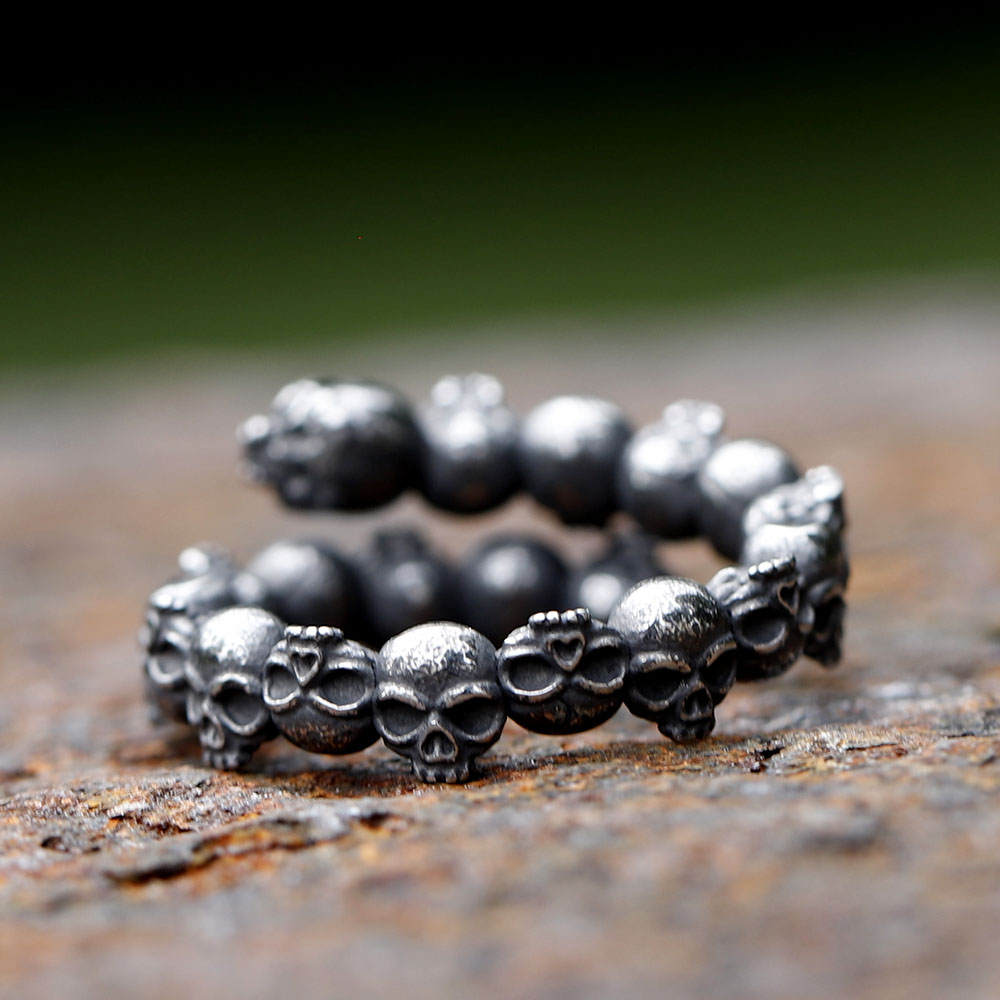 Anillos de calavera de acero g - Men Accessories Guide reseña y precio